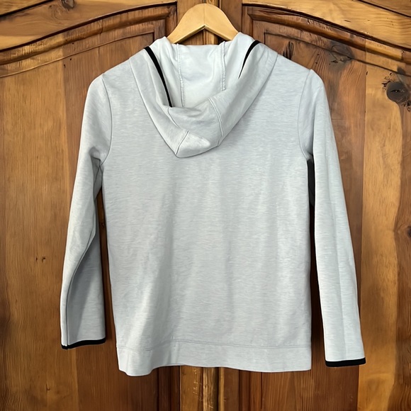 Old Navy active zip hoodie - Picture 2 of 3